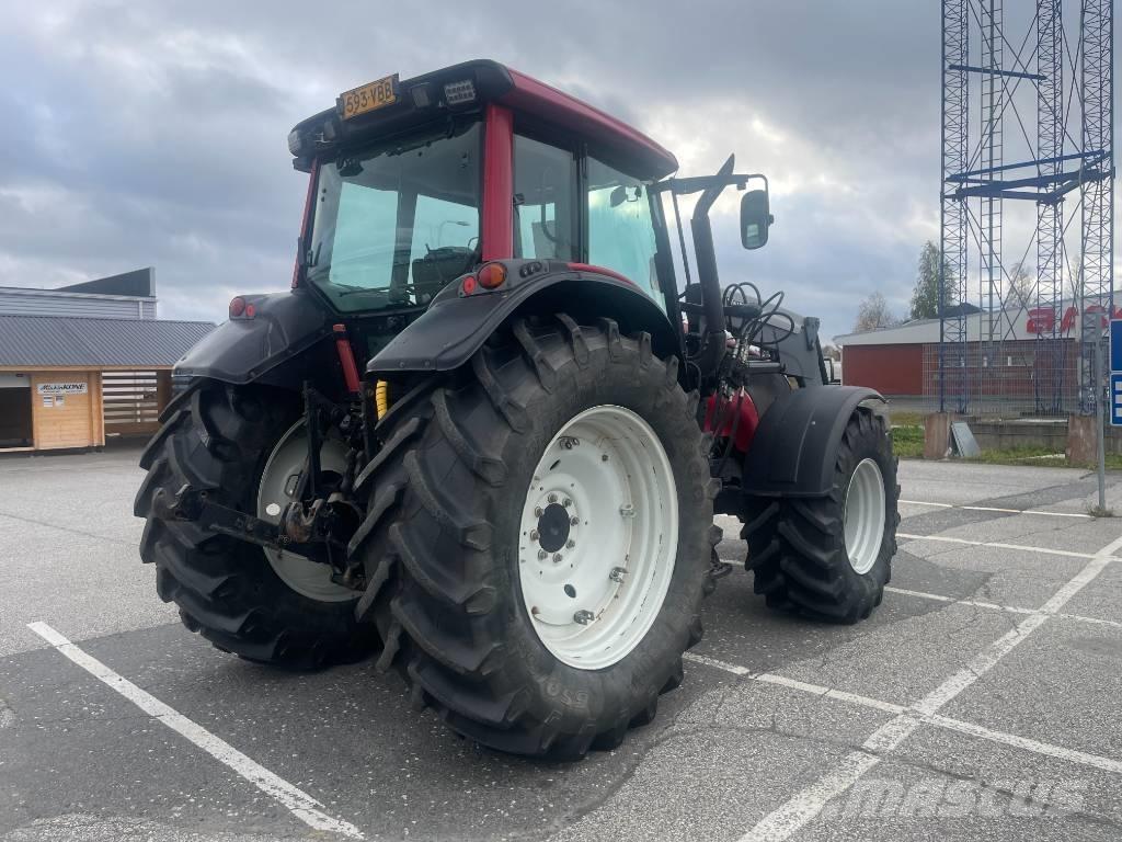 Valtra T 131 Traktorok