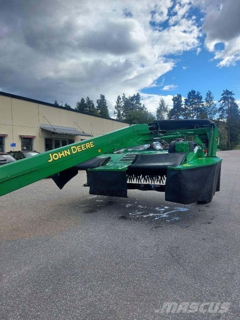 John Deere 735 Öntöző Kaszák