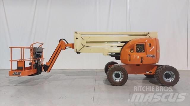 JLG 450 AJ Karos emelők