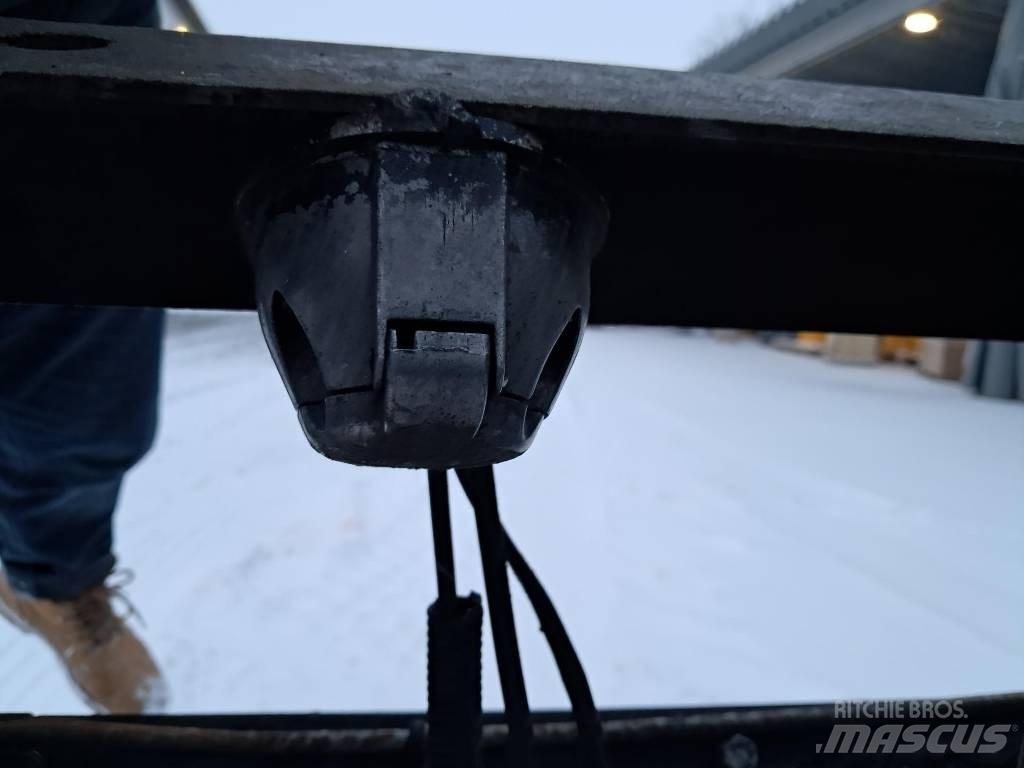JCB 418 K Gumikerekes homlokrakodók