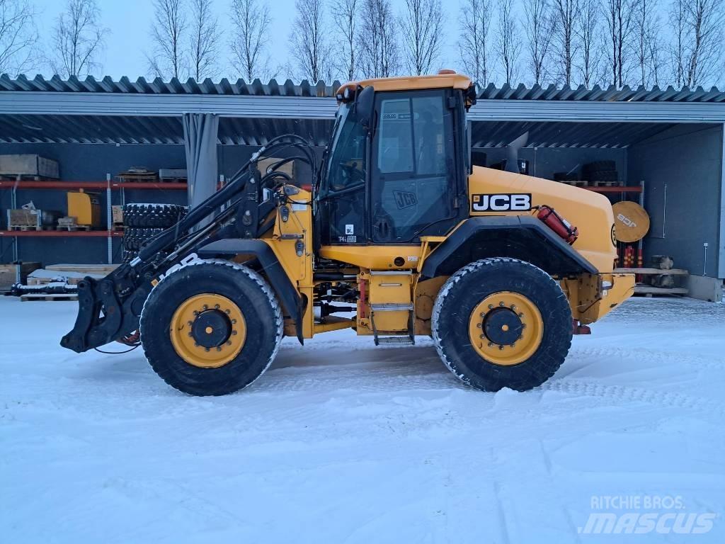JCB 418 K Gumikerekes homlokrakodók