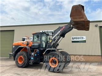 Doosan DL420-7 Gumikerekes homlokrakodók