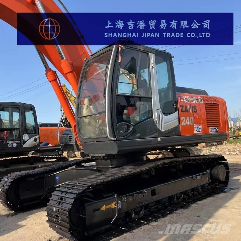 Hitachi ZX 240 Lánctalpas kotrók