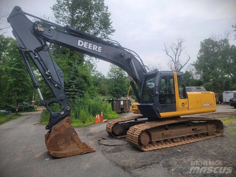 John Deere 200 C LC Lánctalpas kotrók