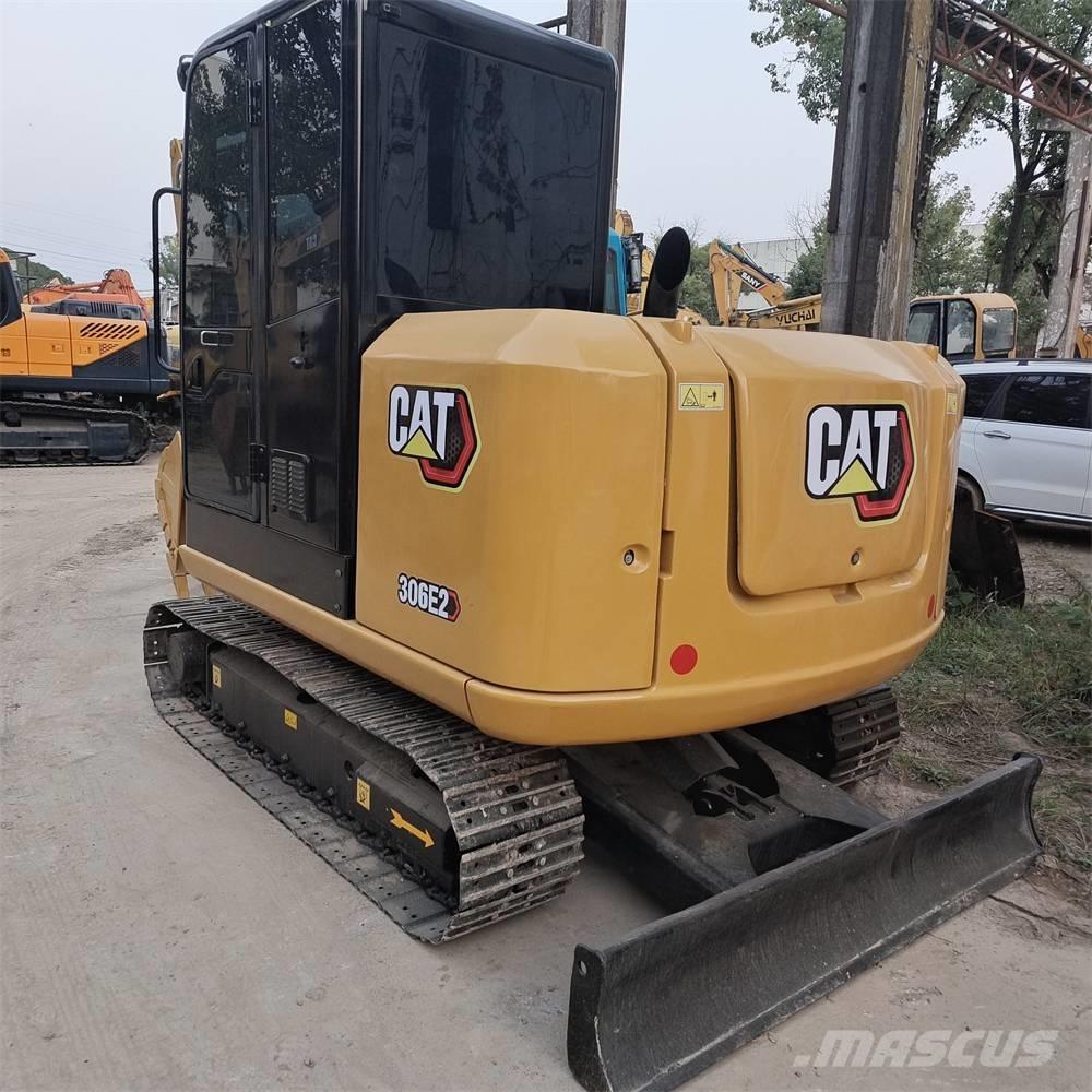 CAT 306 E Közepes (midi) kotrók 7 t - 12 t
