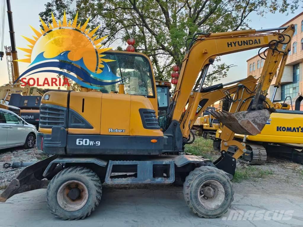 Hyundai 60 W Gumikerekes kotrók