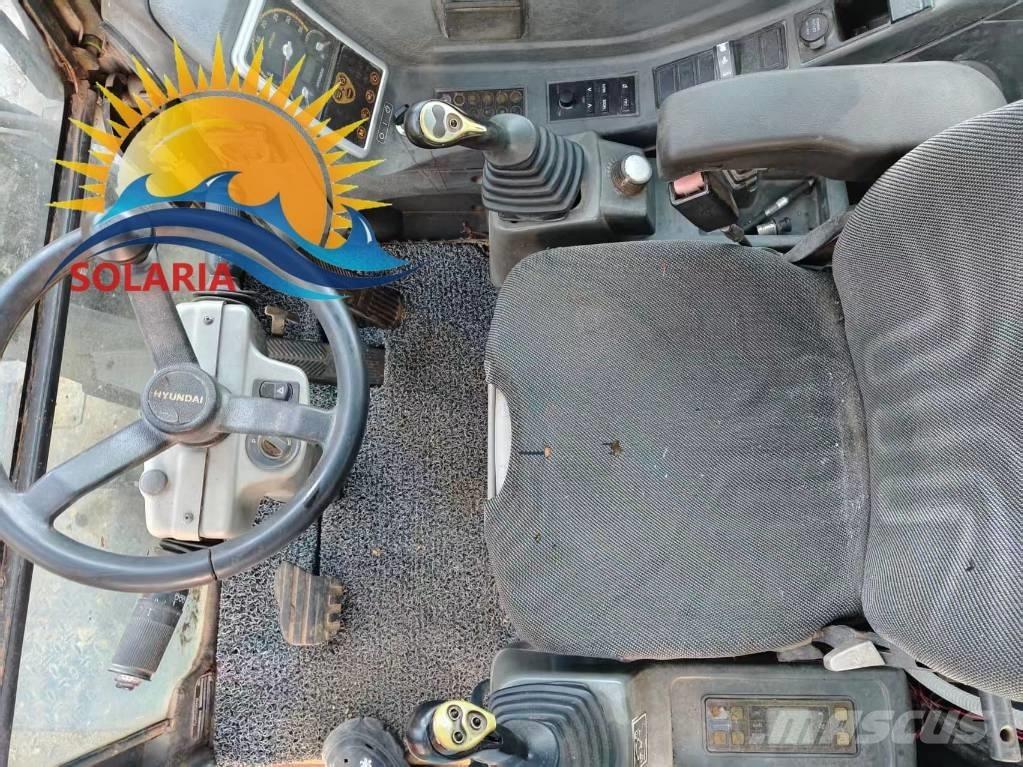 Hyundai 60 W Gumikerekes kotrók