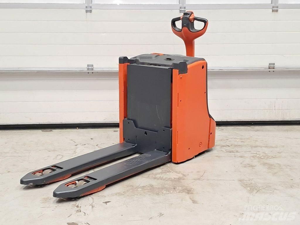 Linde T16L Kézi raklapemelő