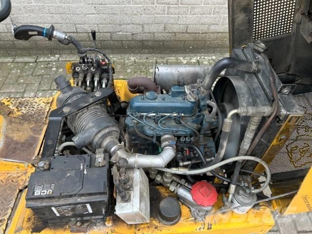 GiANT D 261 S Gumikerekes homlokrakodók