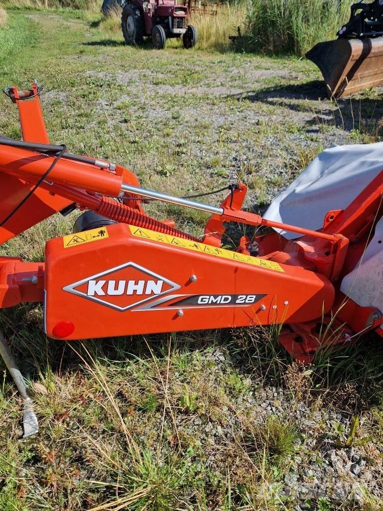 Kuhn GMD 28 Kaszák