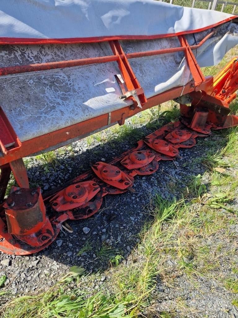 Kuhn GMD 28 Kaszák