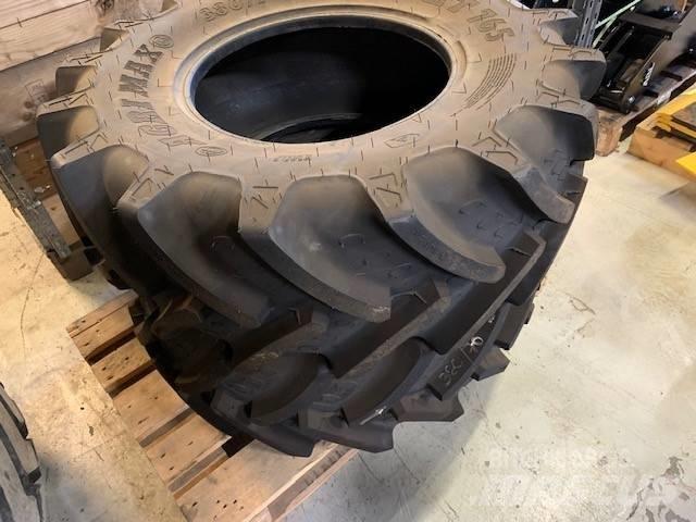 Agrimax RT765 Gumiabroncsok, kerekek és felnik
