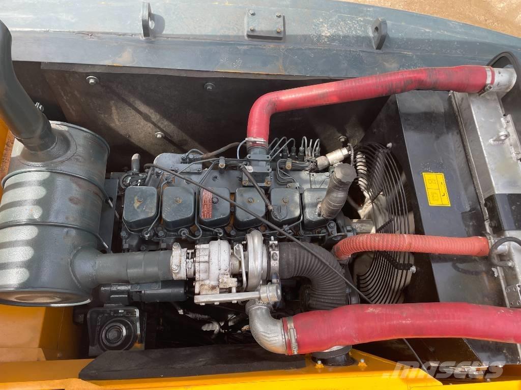 Hyundai 220LC-9S Lánctalpas kotrók