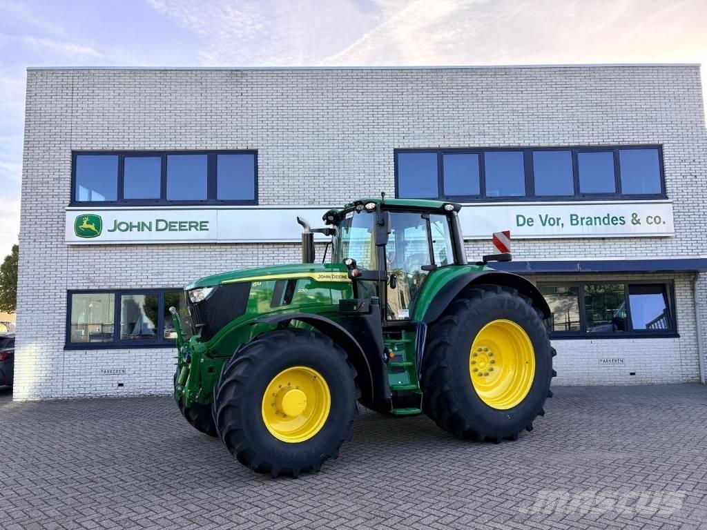 John Deere 6M200 Traktorok