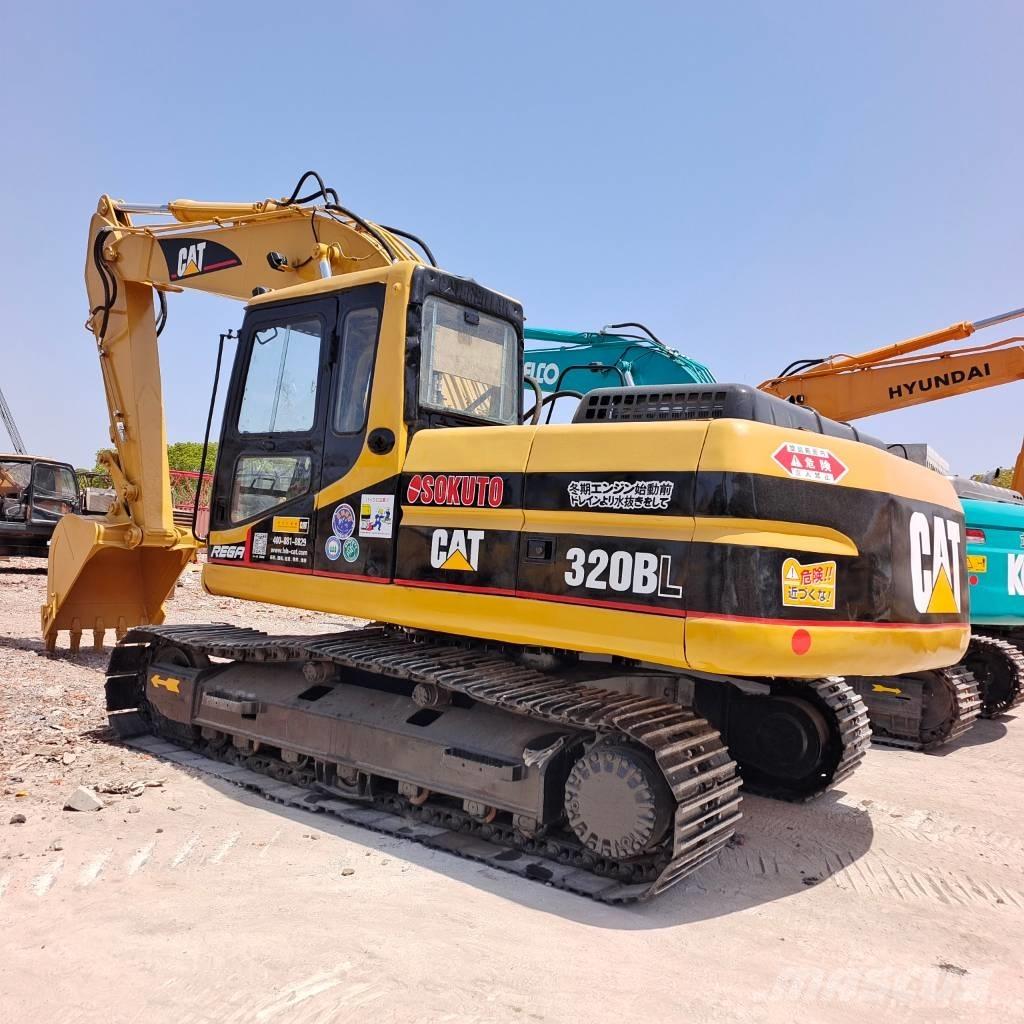 CAT 320 B L Lánctalpas kotrók