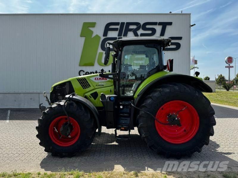 CLAAS AXION 830 Traktorok