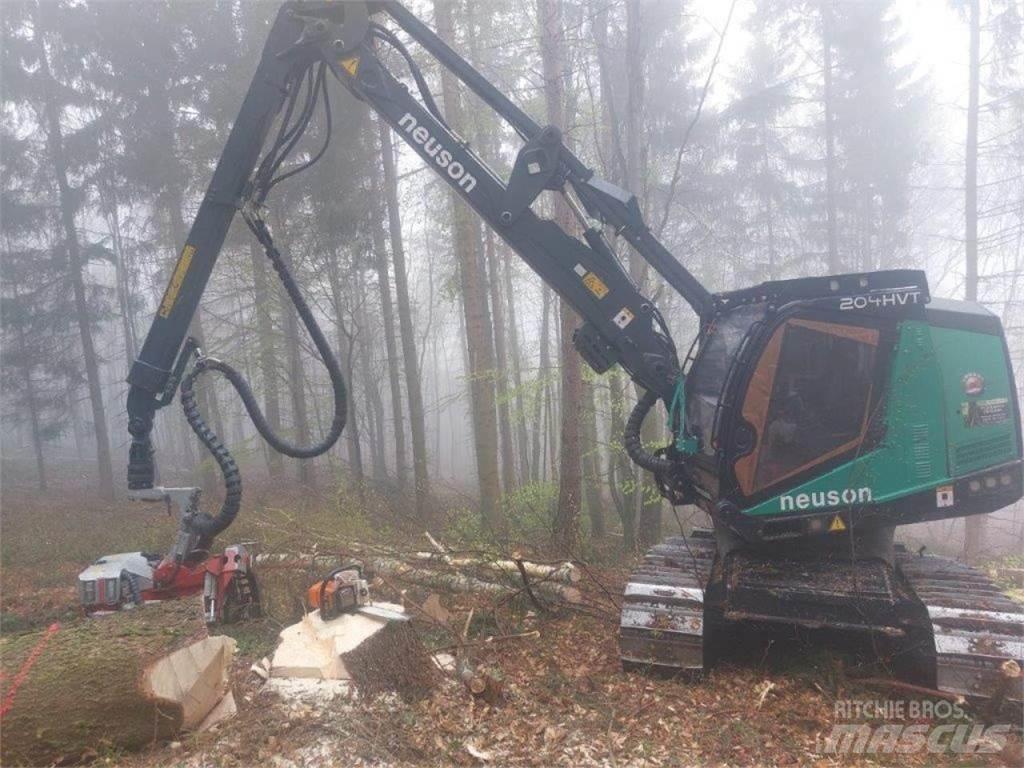 Neuson 204 HVT Betakarítók