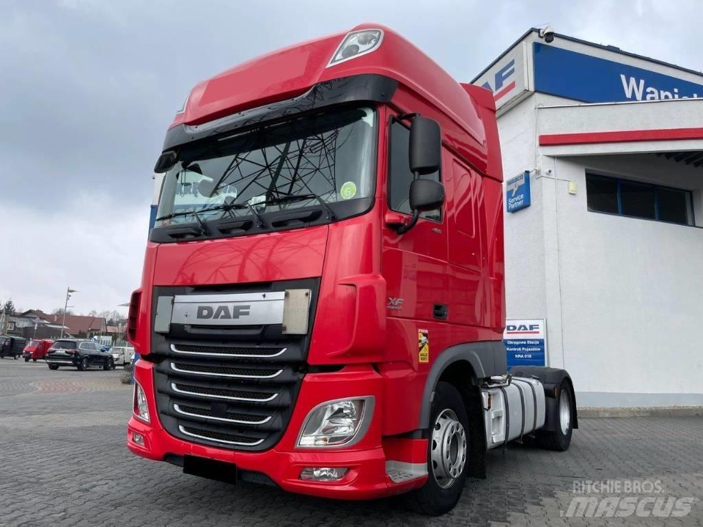 DAF FT460XF ADR Nyergesvontatók