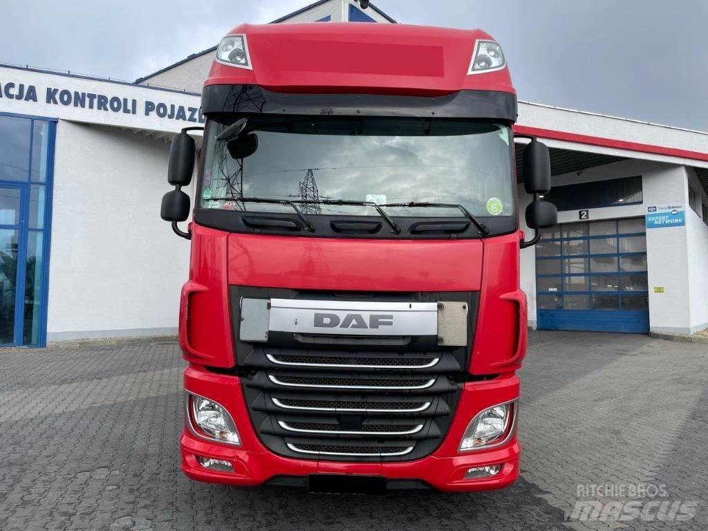 DAF FT460XF ADR Nyergesvontatók