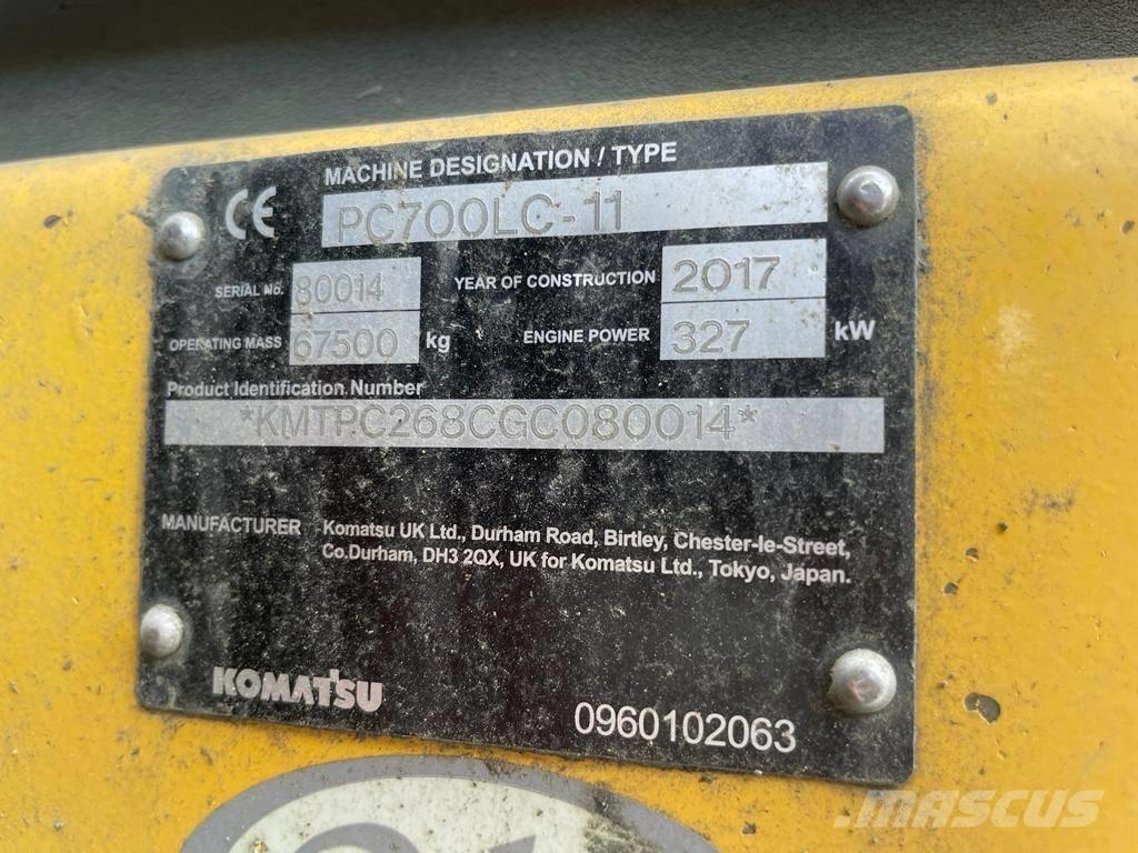 Komatsu PC700LC-11 Lánctalpas kotrók