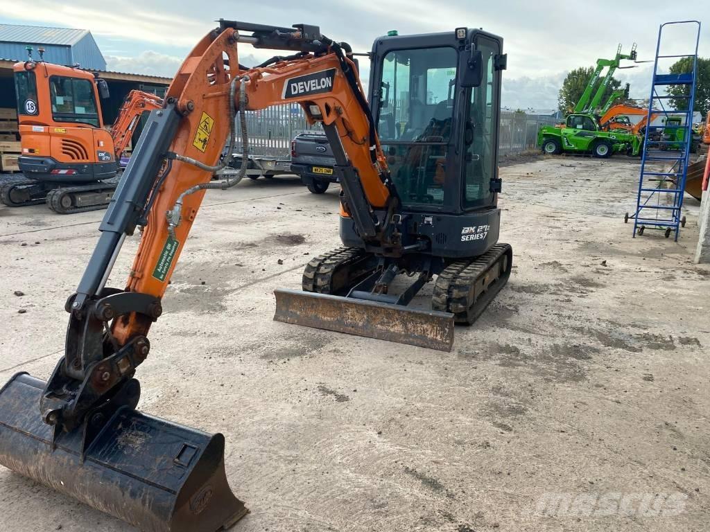 Develon DX 27 Z-7 Mini kotrók < 7t