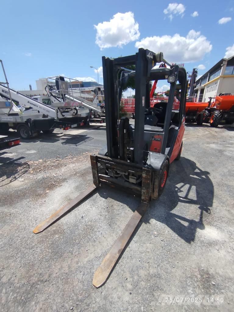 Linde H 35 D Dízel targoncák