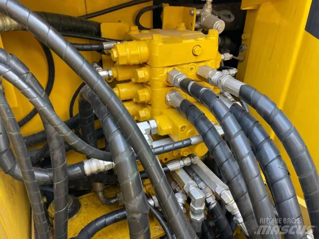 Komatsu PC120 Lánctalpas kotrók
