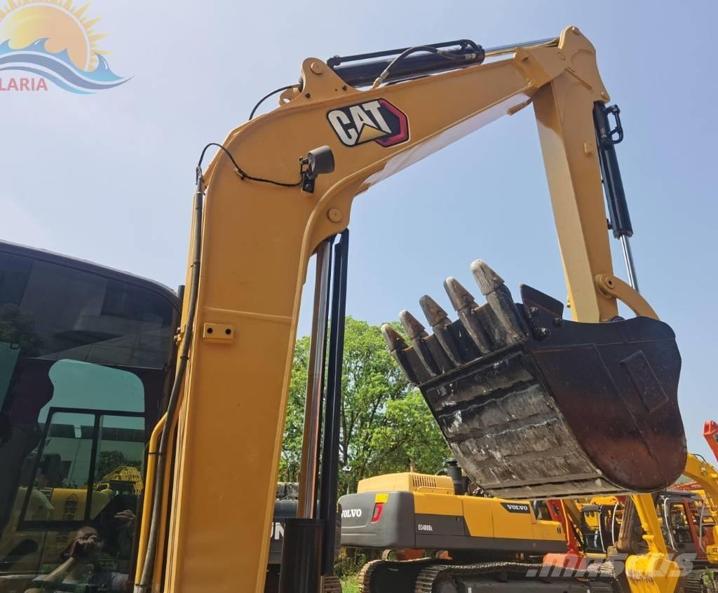 CAT 306 Mini kotrók < 7t