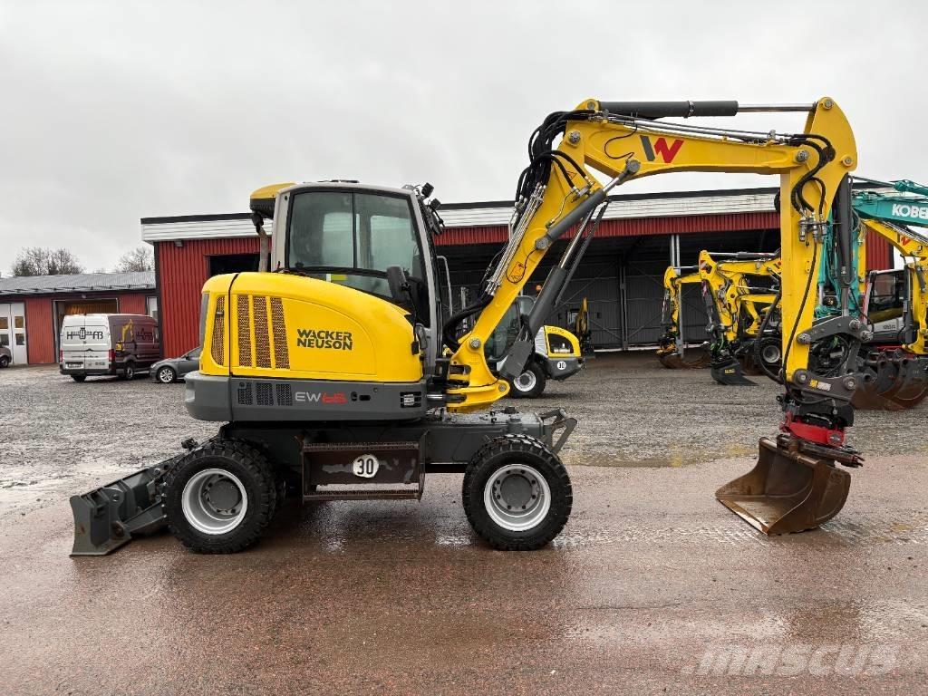 Wacker Neuson EW65 Gumikerekes kotrók