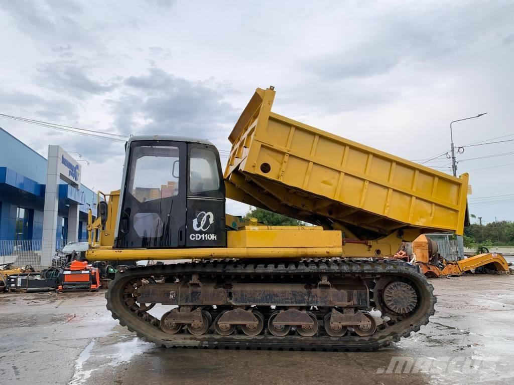Komatsu CD 110 R-1 Lánctalpas dömperek