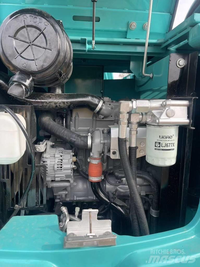 Kobelco SK 75 Mini kotrók < 7t