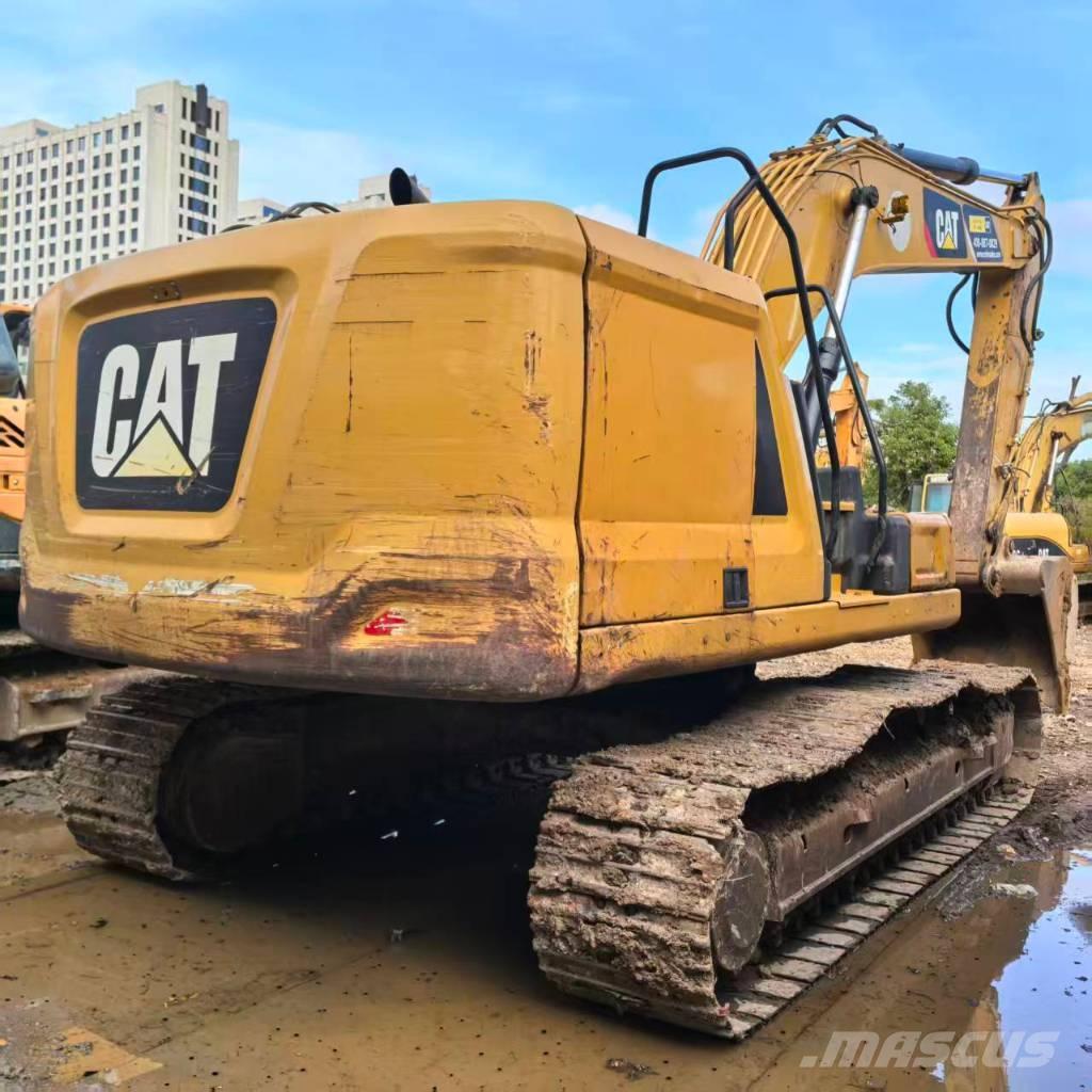 CAT 320 Lánctalpas kotrók