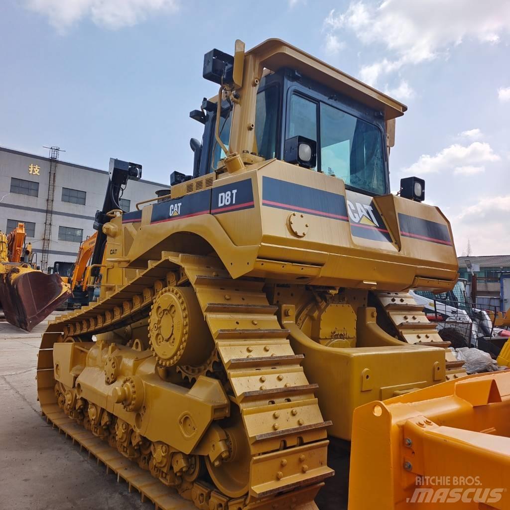 CAT D 8 T lánctalpas dózerek