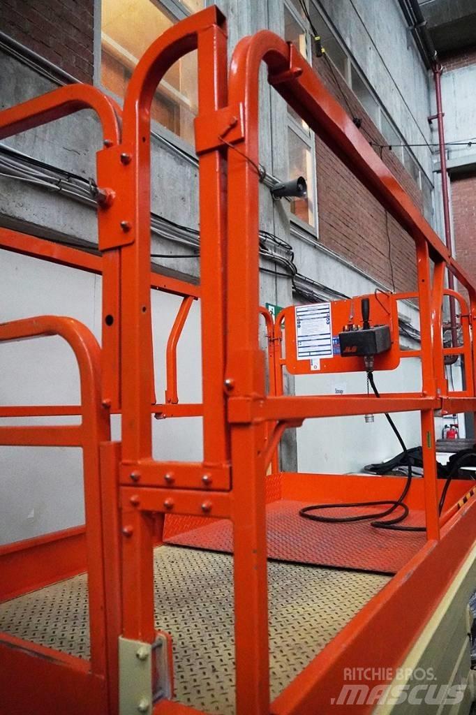 JLG 3246 ES Ollós emelők