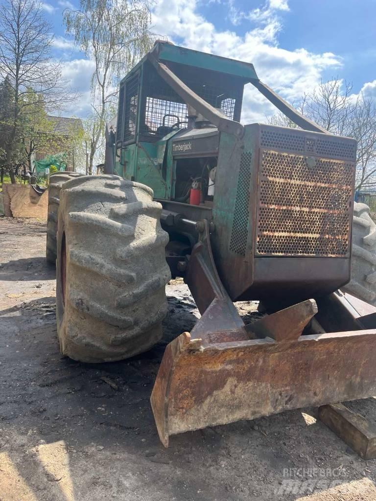 Timberjack 450C Vonszolók