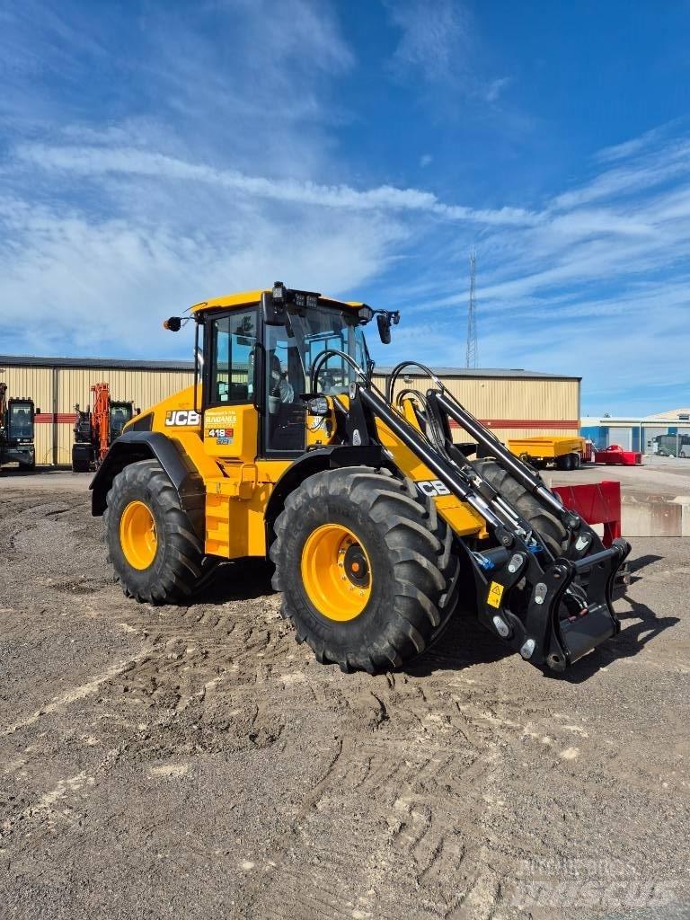 JCB 419 S Gumikerekes homlokrakodók