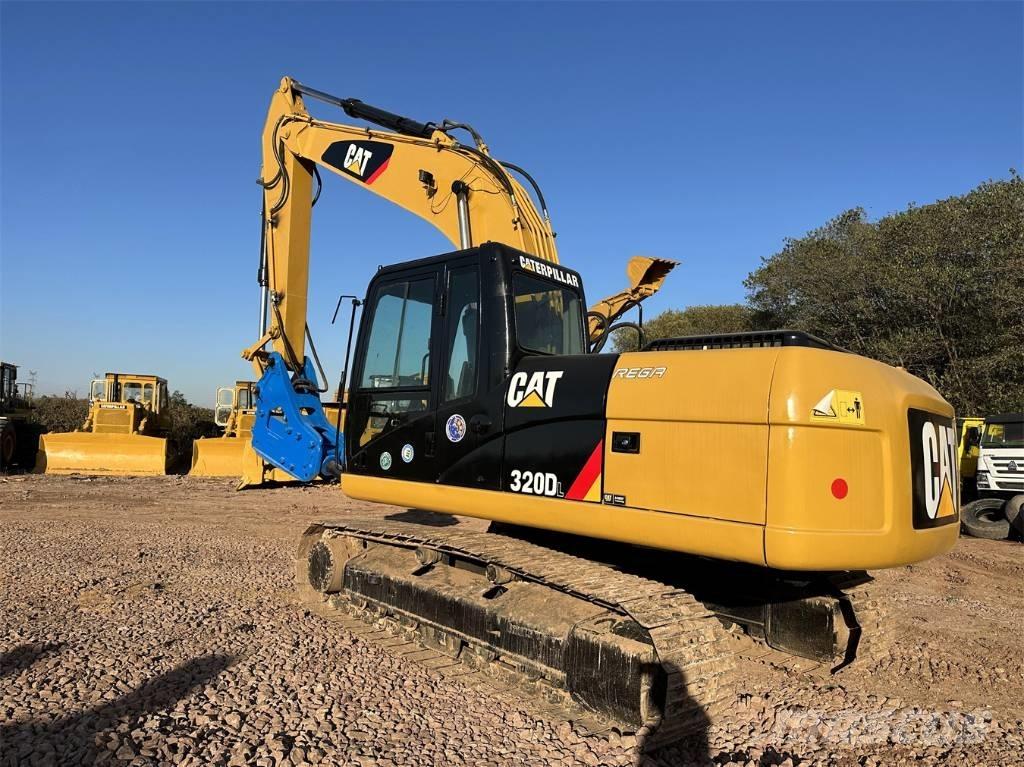 CAT 320DL Lánctalpas kotrók