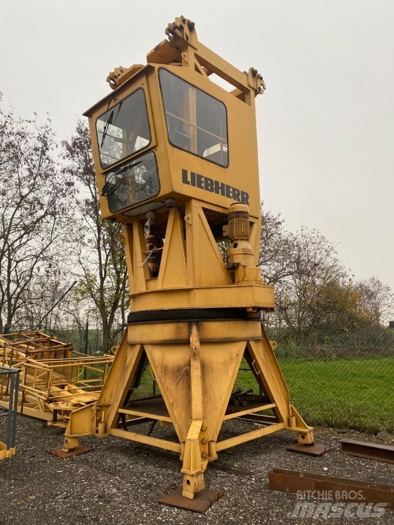 Liebherr 256 HC Torony daruk