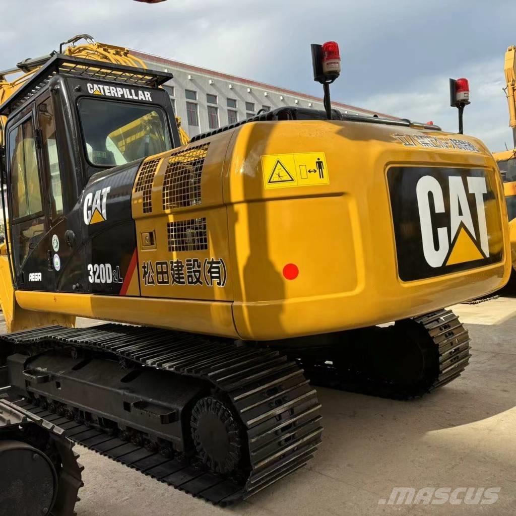 CAT 320D Lánctalpas kotrók