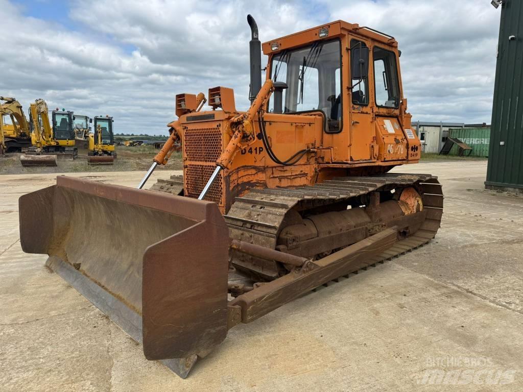 Komatsu D 41 P-3 lánctalpas dózerek