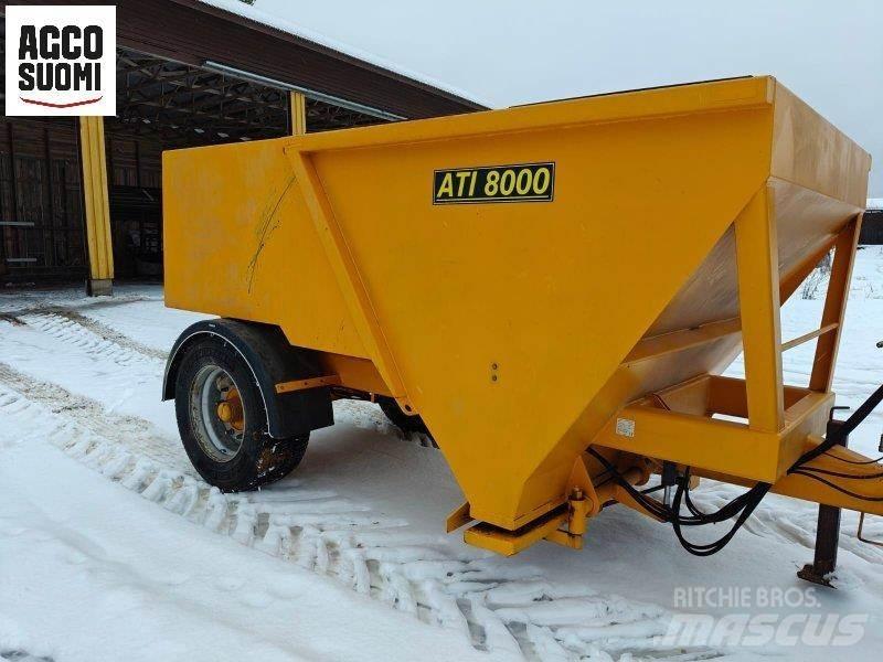 ATI HIEKOITIN 8000 Homok és Sószórók