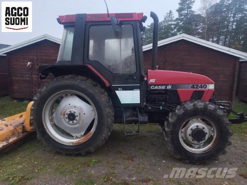Case IH 4240 XL Traktorok