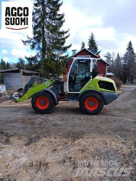 CLAAS 535 TORION Traktorok