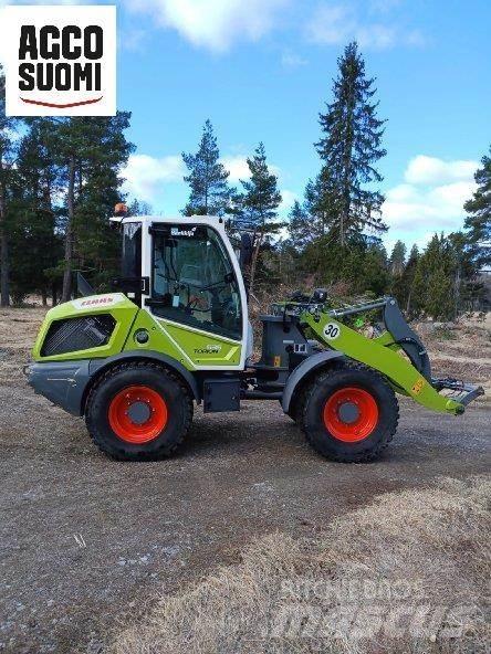 CLAAS 535 TORION Traktorok