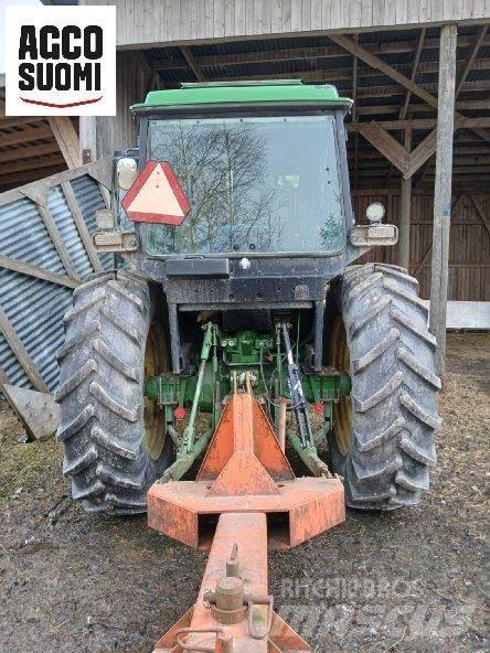 John Deere 3040 SG Traktorok