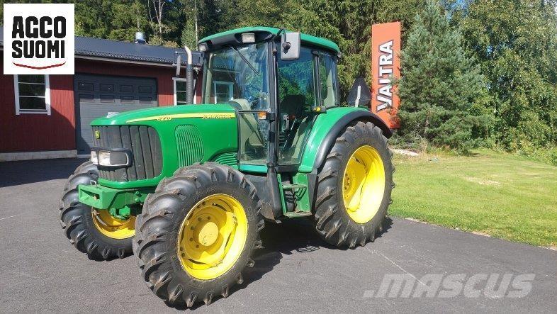 John Deere 6220 SE Traktorok