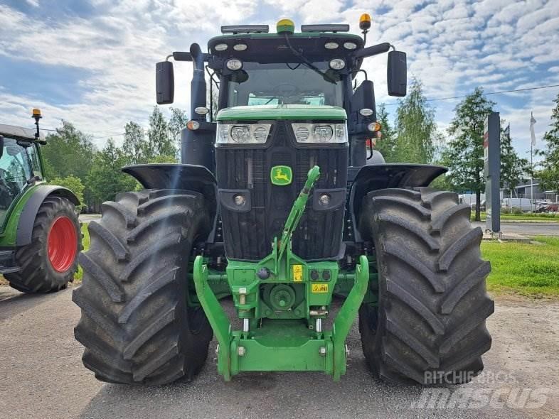 John Deere 7310 R Traktorok