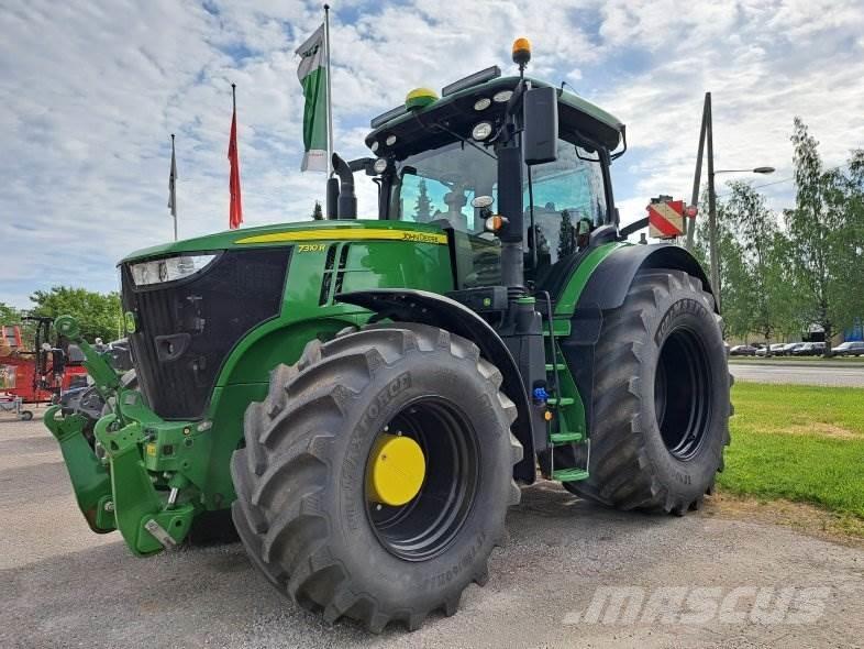 John Deere 7310 R Traktorok