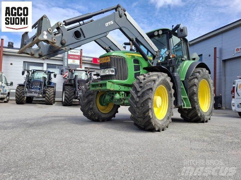 John Deere 7530 E Traktorok