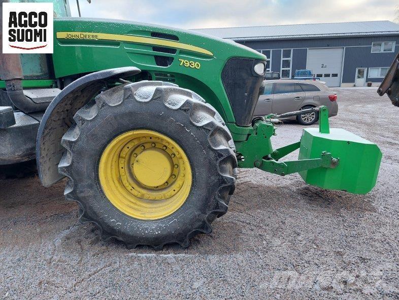 John Deere 7930 Traktorok